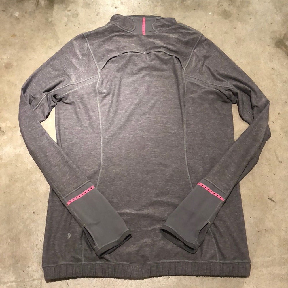 Lululemon *Reflective* Run Pullover Euc - image 4